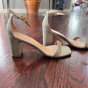 Stuart Weitzman Nudistcurve block heel